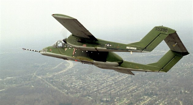 Turbovrtulový lehký útoný a pozorovací letoun OV-10 Bronco