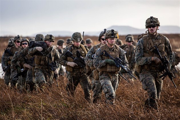 Amerití vojáci na Islandu. Ilustraní foto.