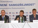 Petr Gazdk (STAN), Tomio Okamura (SPD) a Tom petek (SSD) na nrodn...