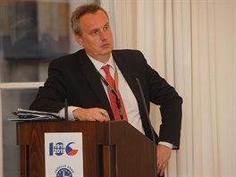 Tomáš Pojar na národní konferenci „Naše bezpečnost není samozřejmost“ na...