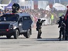 Dny NATO v Ostravě. Zákrok zásahových jednotek české a slovenské policie
