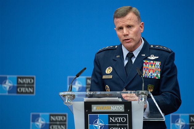 Vrchní velitel sil NATO americký generál Tod Wolters