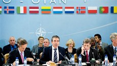 Zasedání ministr obrany NATO v Bruselu