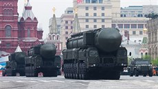 Ruské strategické síly bhem vojenské pehlídky v Moskv