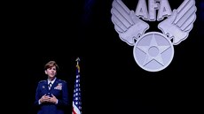 Čtyřhvězdičková generálka amerického letectva Lori Robinsonová