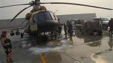 Afghánská vrtulníková letka používá stroje Mi-17, které má ve výzbroji i česká...