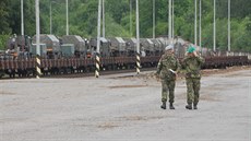 Odjezd minometné jednotky českých vojáků na misi do Lotyšska