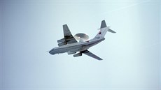 Ruský průzkumný a velitelský letoun A-50 nad Baltem