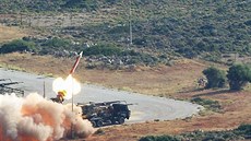 Střela patriot na alianční protiraketové instalaci (NATO Missile Firing