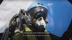 Záběr z videa o misi francouzských letců v Pobaltí