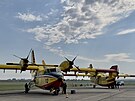 Speciln hasc letouny Canadair CL - 415 z Itlie na letiti Aera Vodochody....