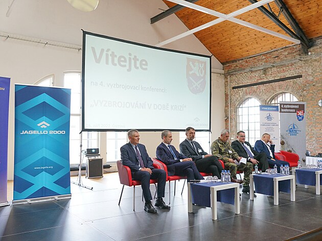 4. vyzbrojovac konference: vyzbrojovn v dob kriz (Dny NATO v Ostrav,...