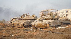 Izraelské tanky v pásmu Gazy