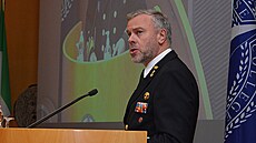 Předseda Vojenského výboru NATO admirál Rob Bauer.