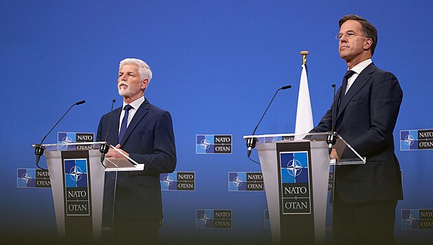Prezident Petr Pavel a éf NATO Mark Rutte