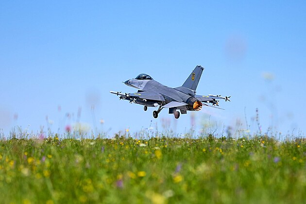 Ukrajinský letoun F-16