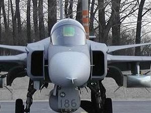 Gripen - front
