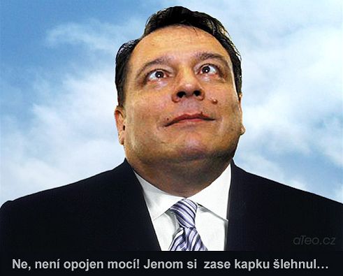 Paroubek si �lehnul