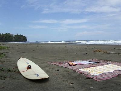 Heda - Kostarika - playa negra - surfovn