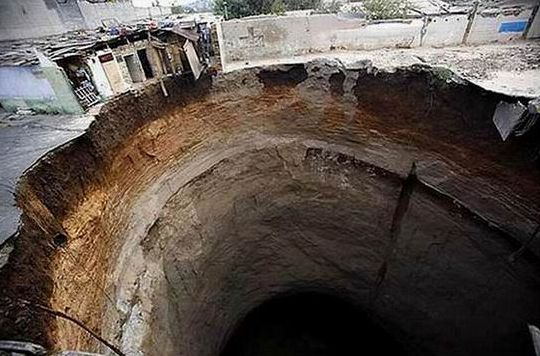 Sinkhole 2