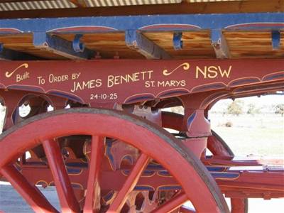 �vehla - Austr�lie - �irok� cesty 2