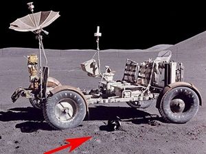 NASA Nikon Moon detail 4