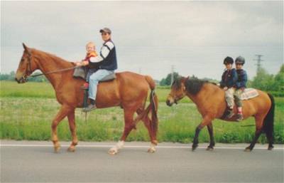 Adamusov - Punc s panikou a Zorka s dtmi