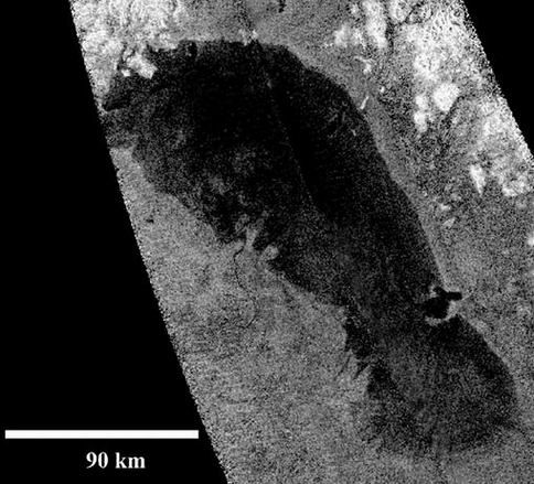 Jezero Ontario Lacus na msci Titan 2