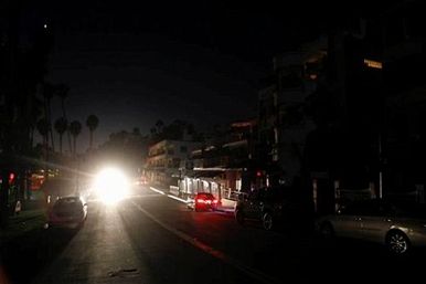 San Diego v noci po blackoutu 
