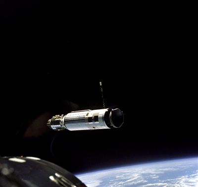 Cílové těleso Agena během příletu Gemini 8