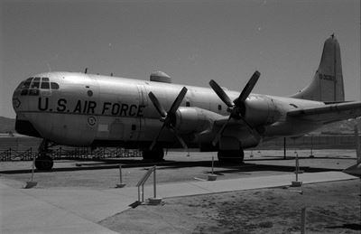 Boeing 377 Stratocruiser 6