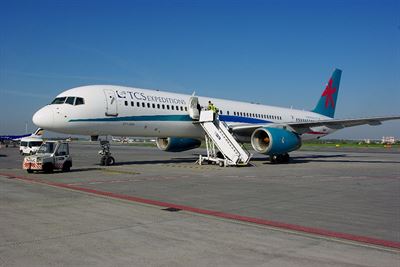 Boeing 757-200ER G-OOBE TCS Expeditions