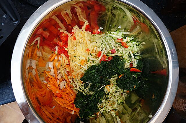 Smíchat, opep�it, osolit