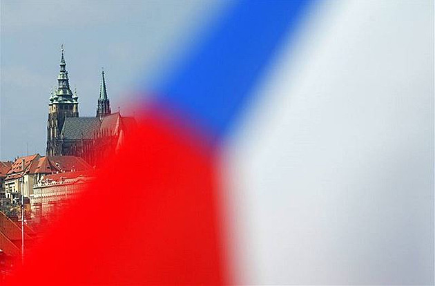 Praský hrad a eská vlajka