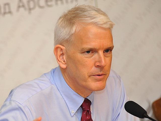 Steven Pifer