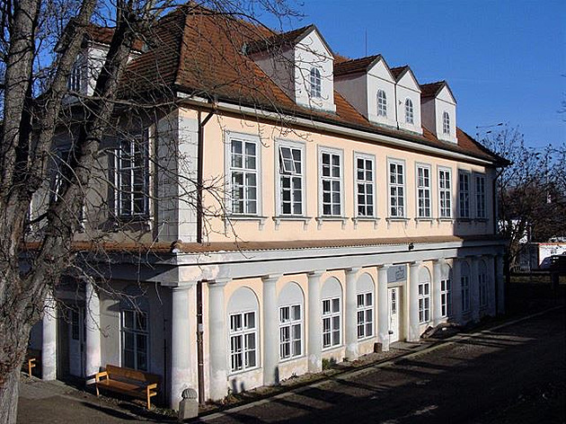 Vila s divadelním sálem