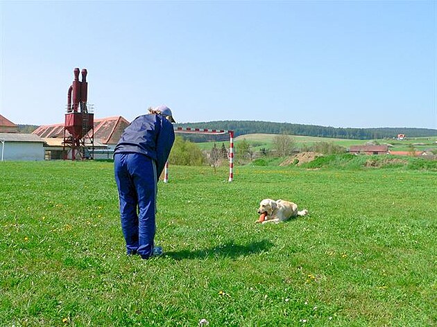 Vyjednávání nebo povel?