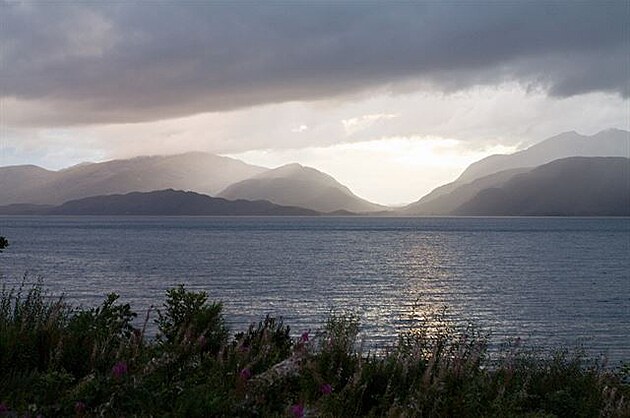 34 - veerní pohled pes Loch Linhe