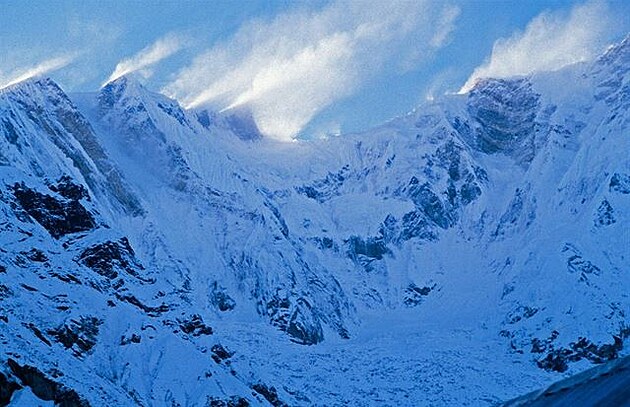 Fang nebo Baraha Shikhar - esky Tesák, 7647 m, z ABC