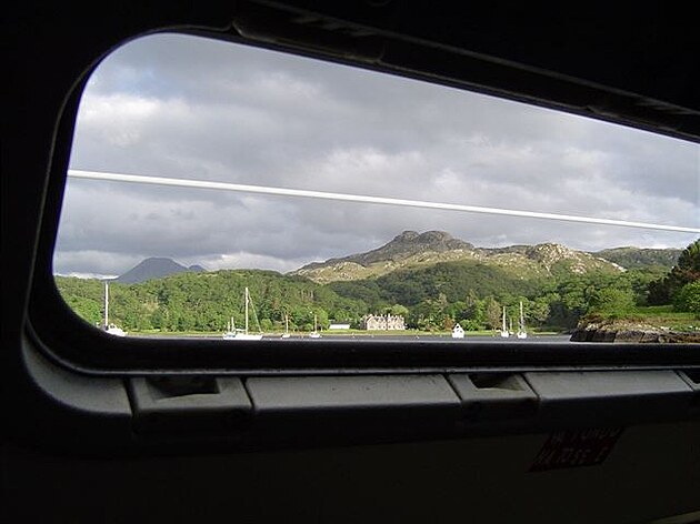 Skotsko - pohled z okénka plachetnice