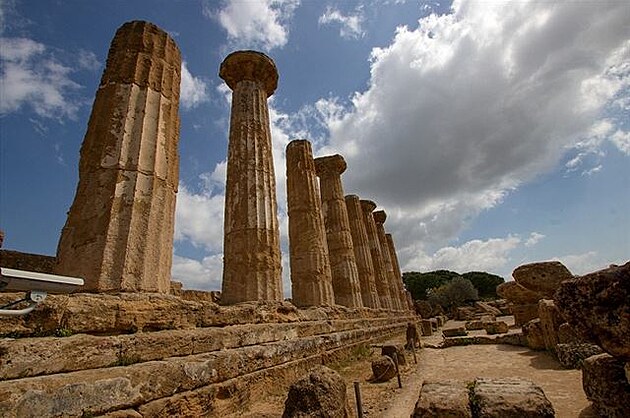 Cesta na Sicílii. Agrigento - Héráklv ili Herkulv chrám (Tempio di Ercole)