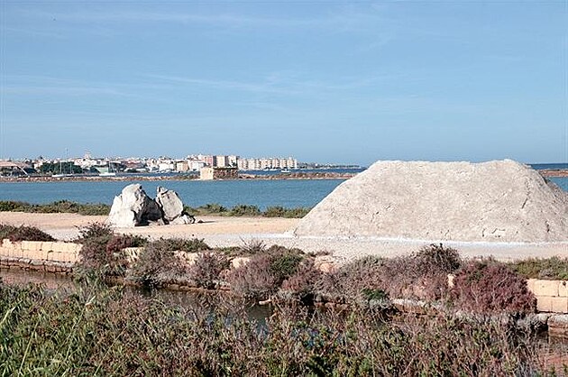 Cesta na Sicílii. Kopec soli - Saline di Trapani