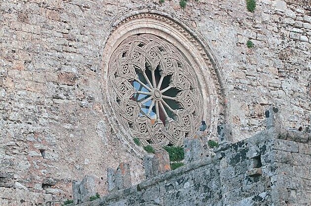 Cesta na Sicílii. Erice - duomo v Erice