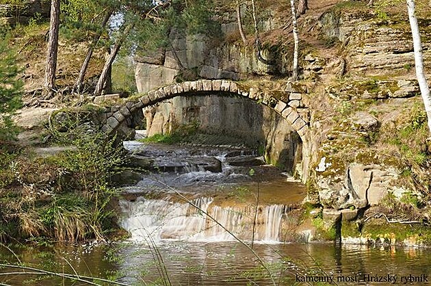 Kamenný most, Hrázský rybník (Máchv kraj, Velikonoce 2017)