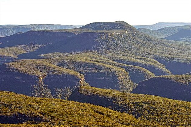 Výhledy z hory Pidgeon House. Národní park Budawangs, Austrálie