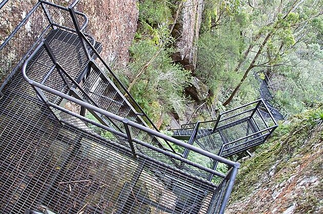 Nové zajitní stezek. Národní park Budawangs, Austrálie