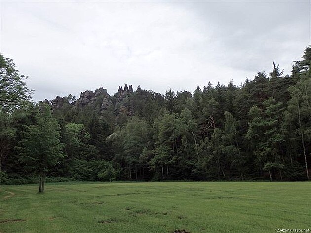 Skály nad Jonsdorfem