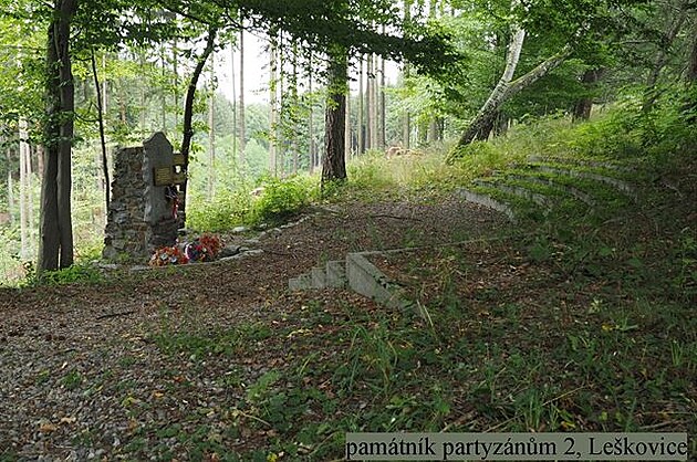 Památník partyzánm 2, Lekovice. Potulování kolem Doubravky, ervenec 2018
