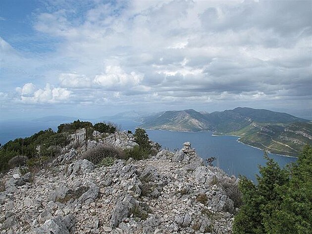 Výhled z nejvyího kopce Peljeacu