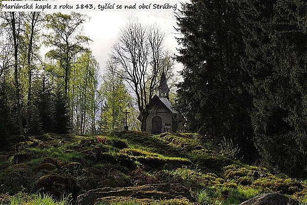Mariánská kaple z r. 1843 nad obcí Stráný